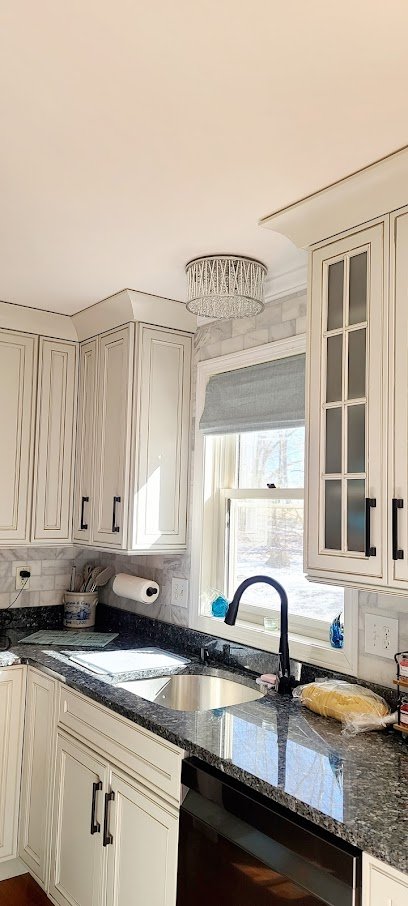Creative Cabinets & Floors